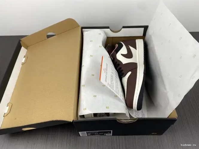 Cheap Kickmax 1 Air DC6991-200 Low Mocha Jordan 0425